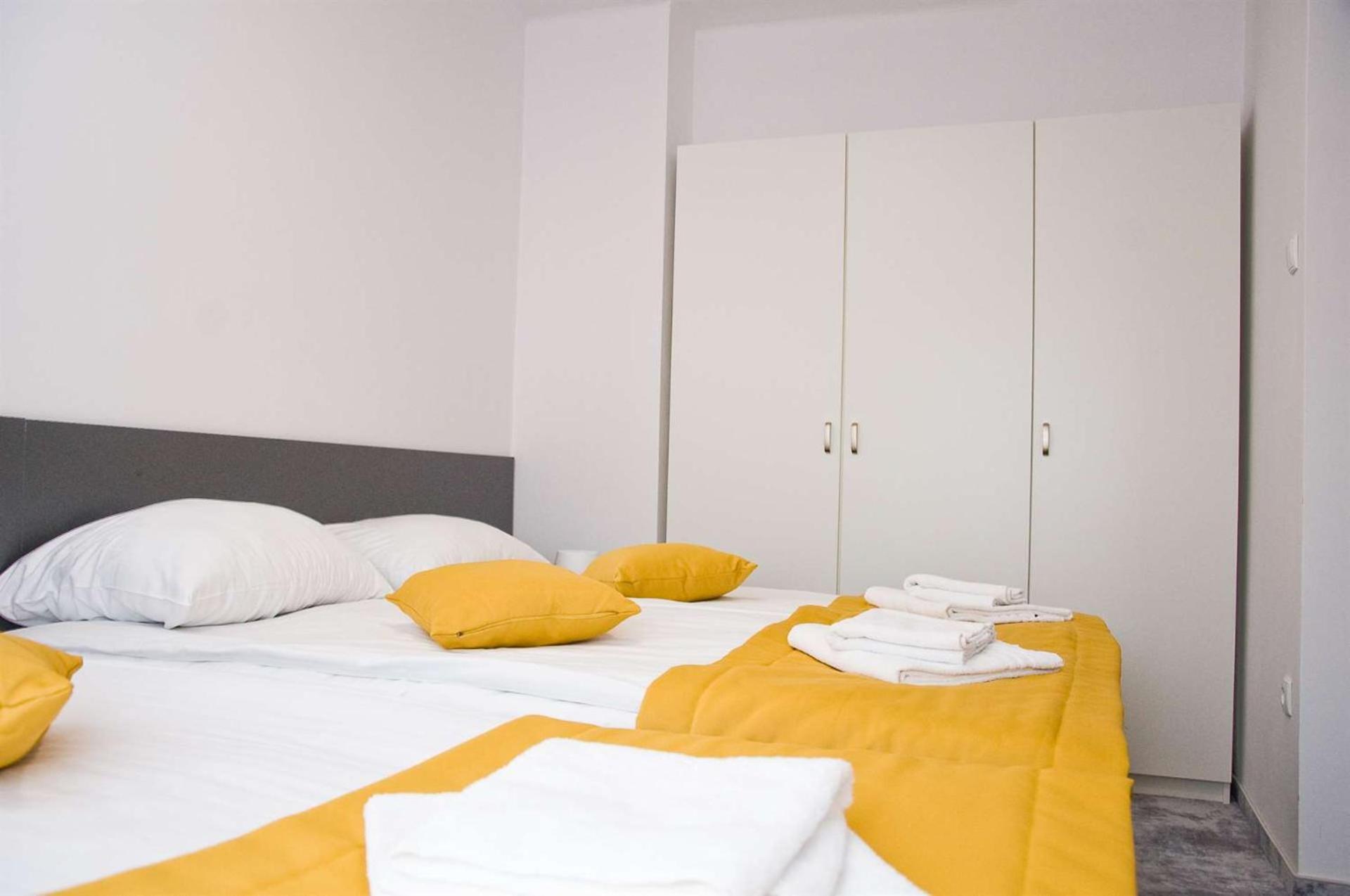 Park Apartamenty ชานูฟ ภายนอก รูปภาพ